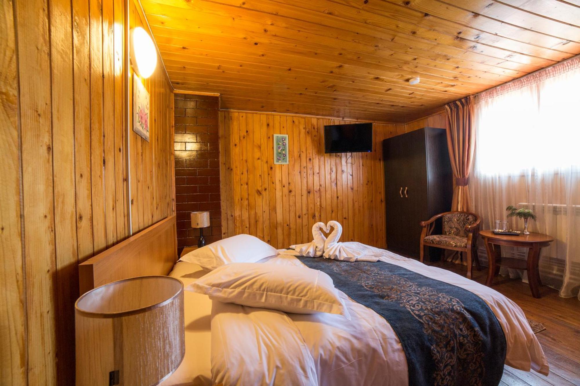 Villa Bravo Breaza Eksteriør bilde