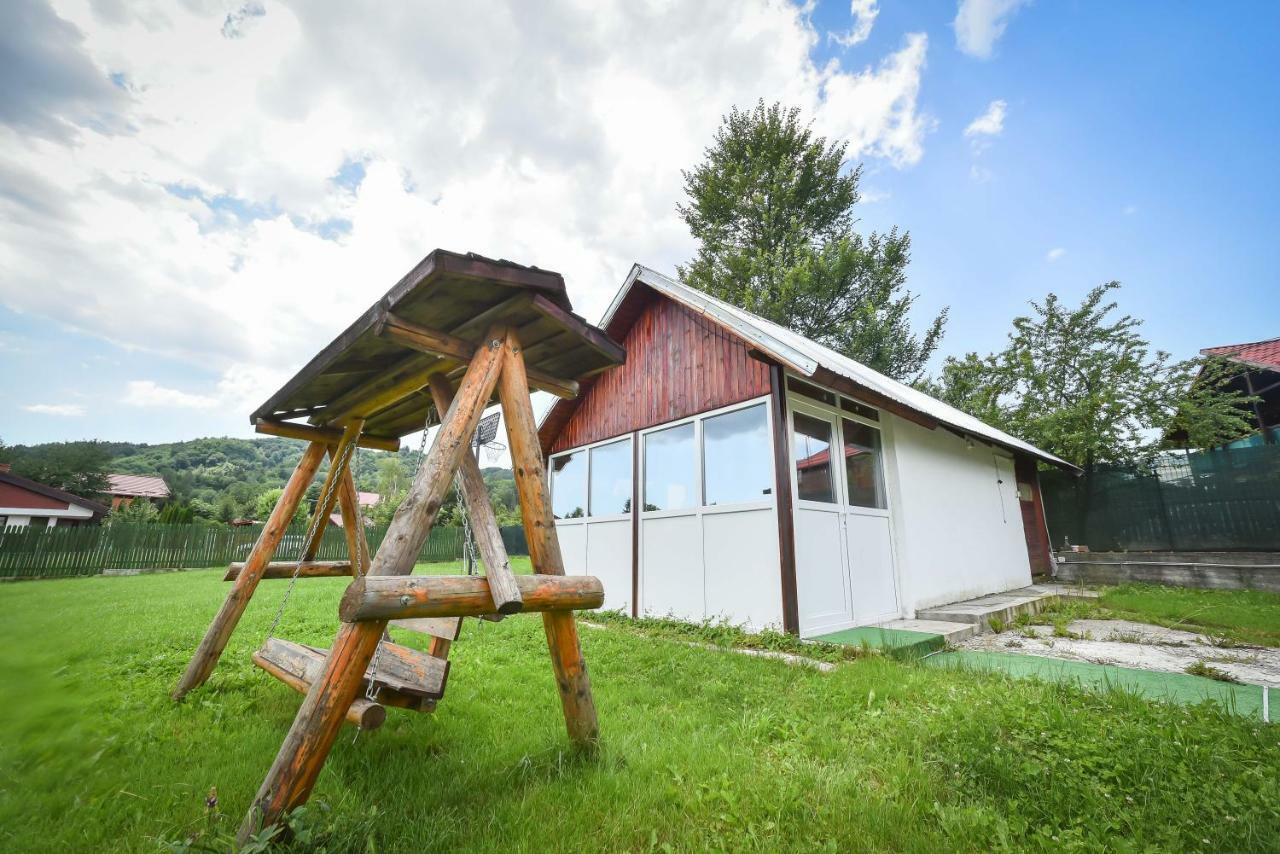 Villa Bravo Breaza Eksteriør bilde